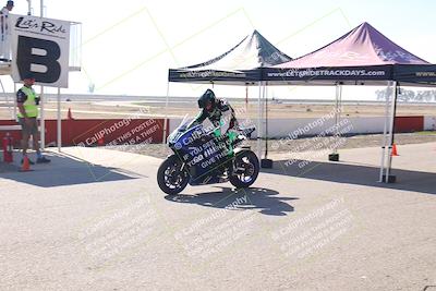 media/Nov-03-2025-Lets Ride (Mon) [[4d74c1c4d3]]/B Group/Grid/